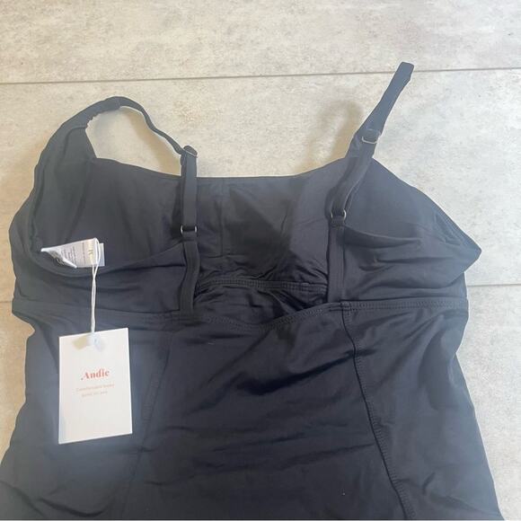 NWT Andie Swim Havana One Piece Black Square Neckline Slimming Princess Medium - Picture 6 of 12